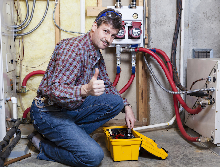 A handyman giving the thumbs up